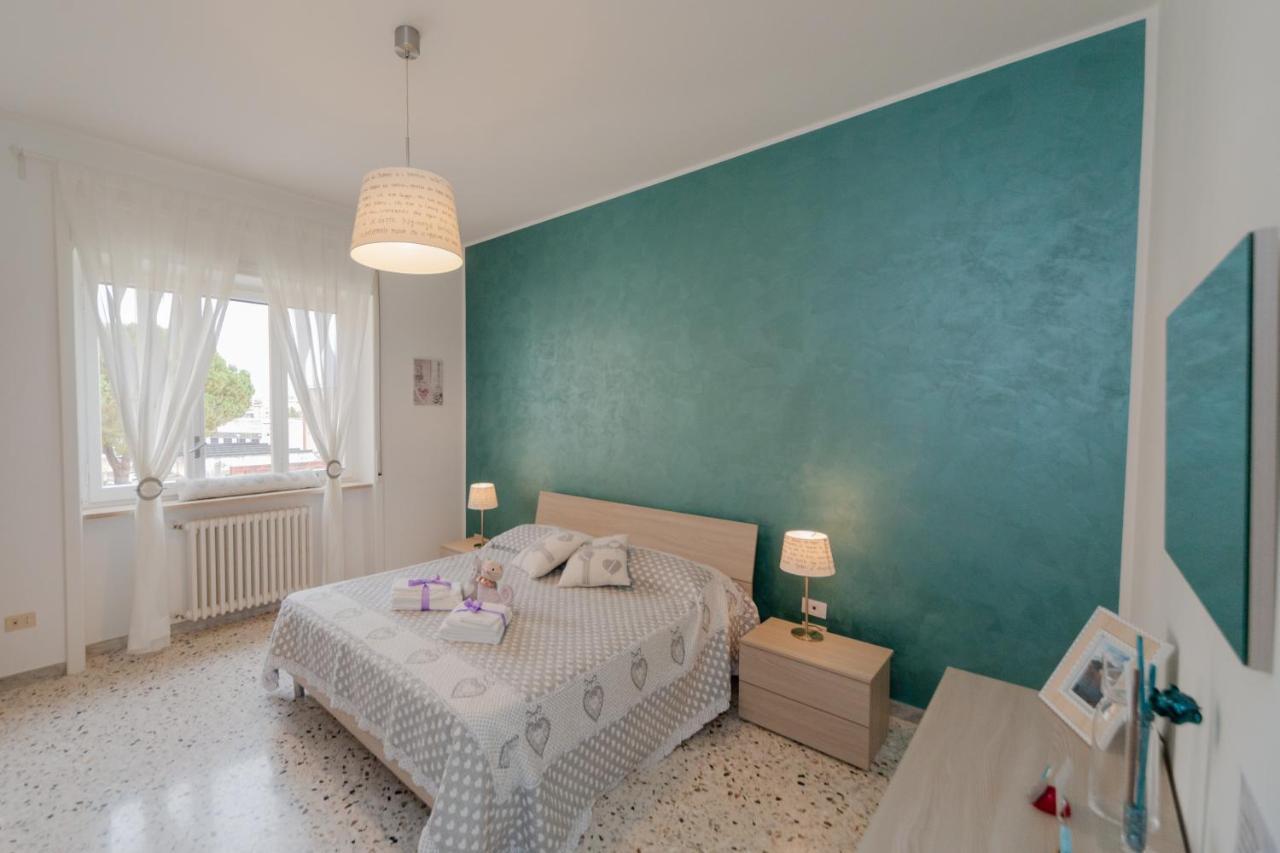 Casa Luisa Bed & Breakfast Salerno Bagian luar foto