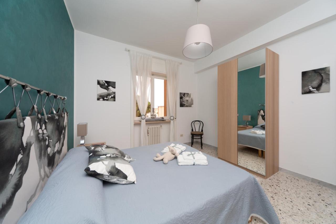 Casa Luisa Bed & Breakfast Salerno Bagian luar foto