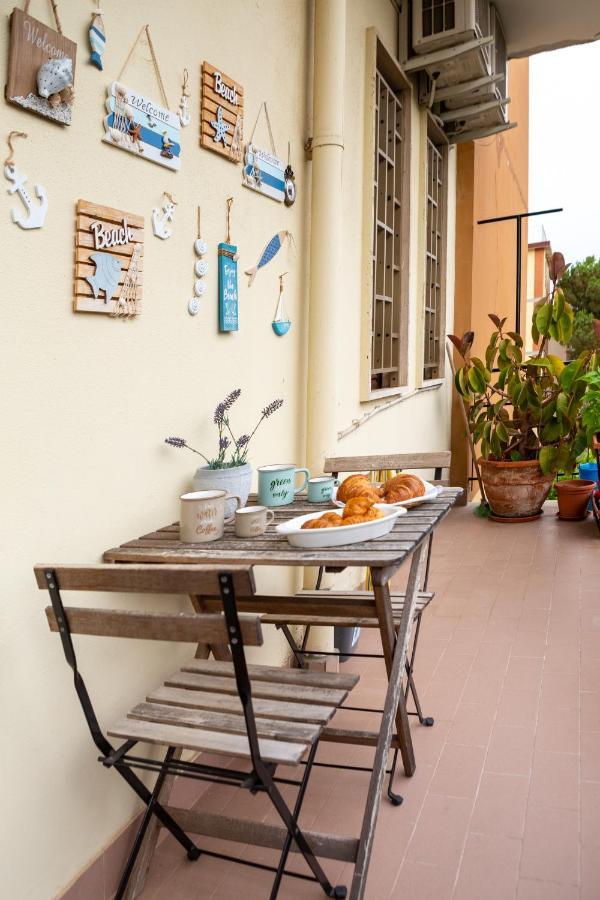 Casa Luisa Bed & Breakfast Salerno Bagian luar foto