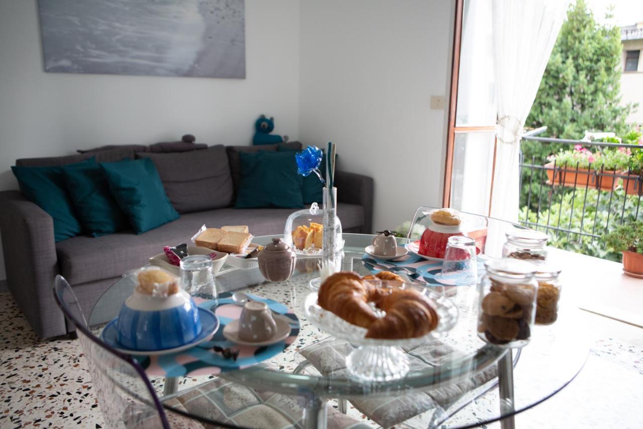 Casa Luisa Bed & Breakfast Salerno Bagian luar foto