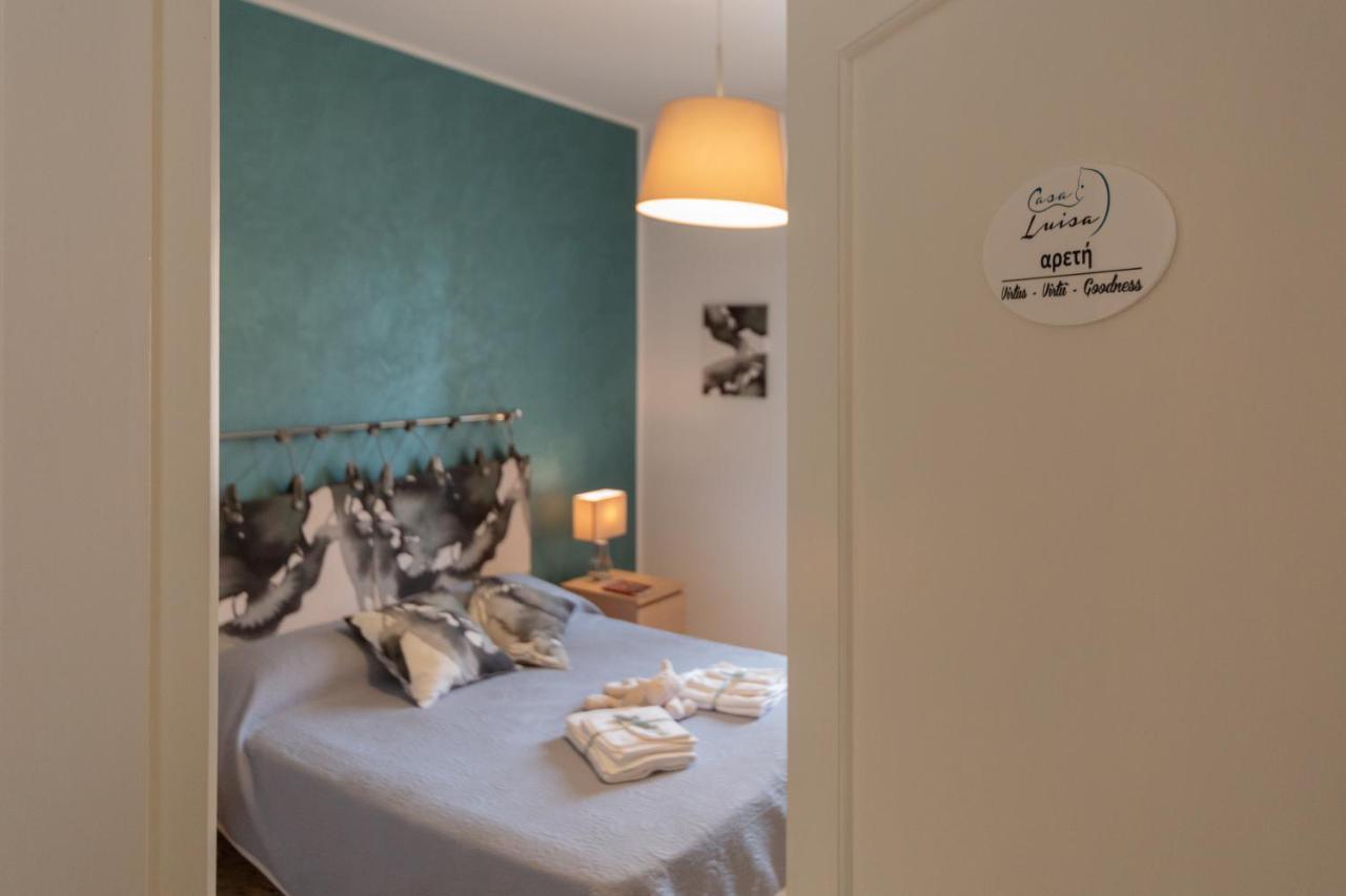 Casa Luisa Bed & Breakfast Salerno Bagian luar foto